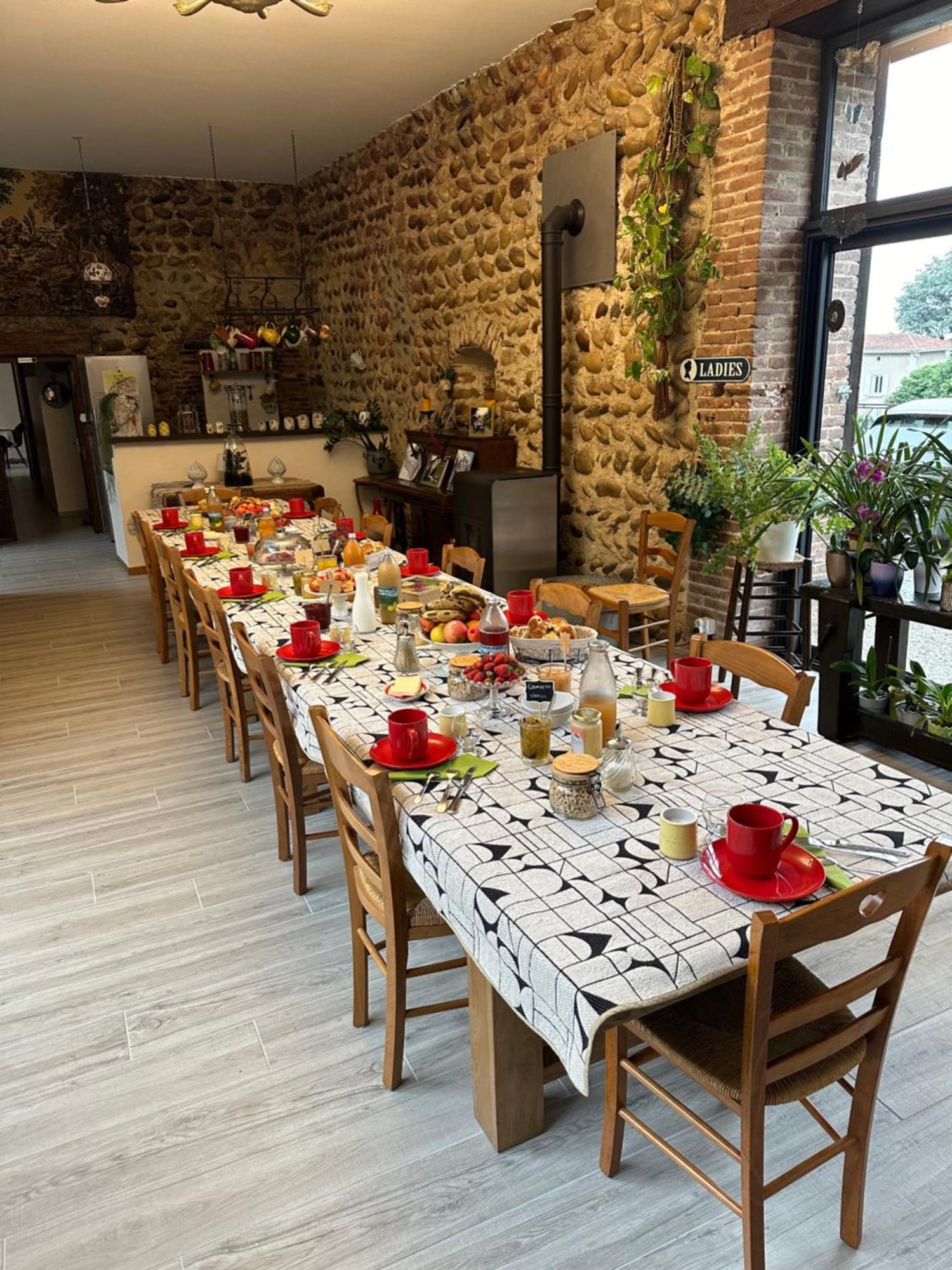 Chateau De La Saone Bed & Breakfast