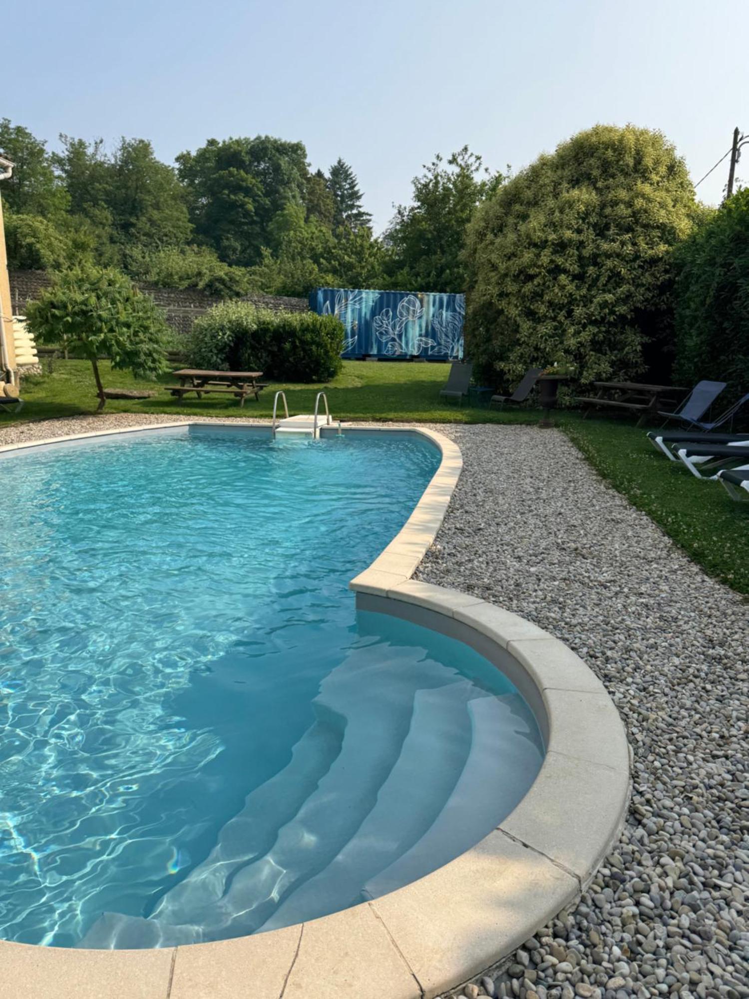 Chateau De La Saone Bed & Breakfast