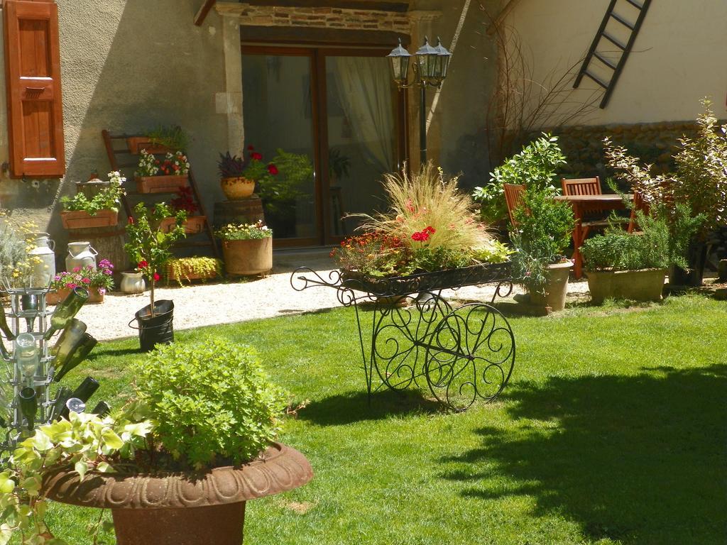 Bed & Breakfast Chateau De La Saone